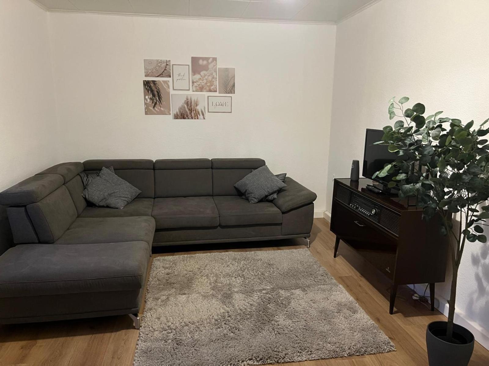 Schoene Und Sehr Zentrale Wohnung Im Herzen Von Гельзенкірхен Екстер'єр фото